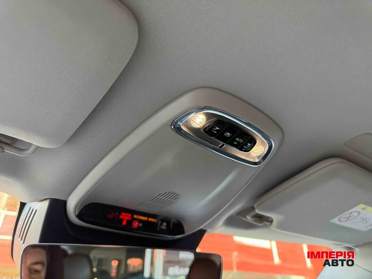 Volvo XC90 - фото 33