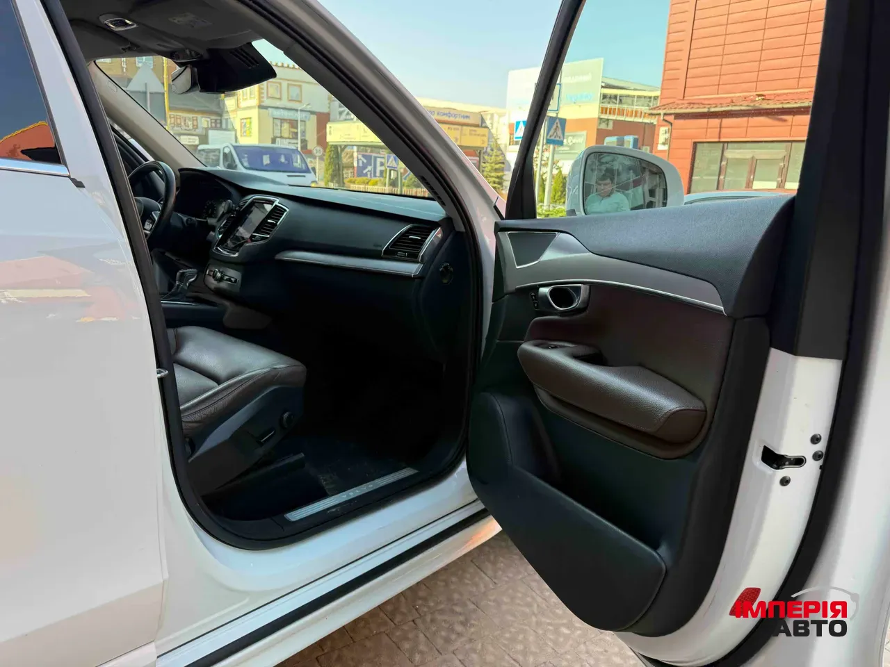 Volvo XC90 - фото 45