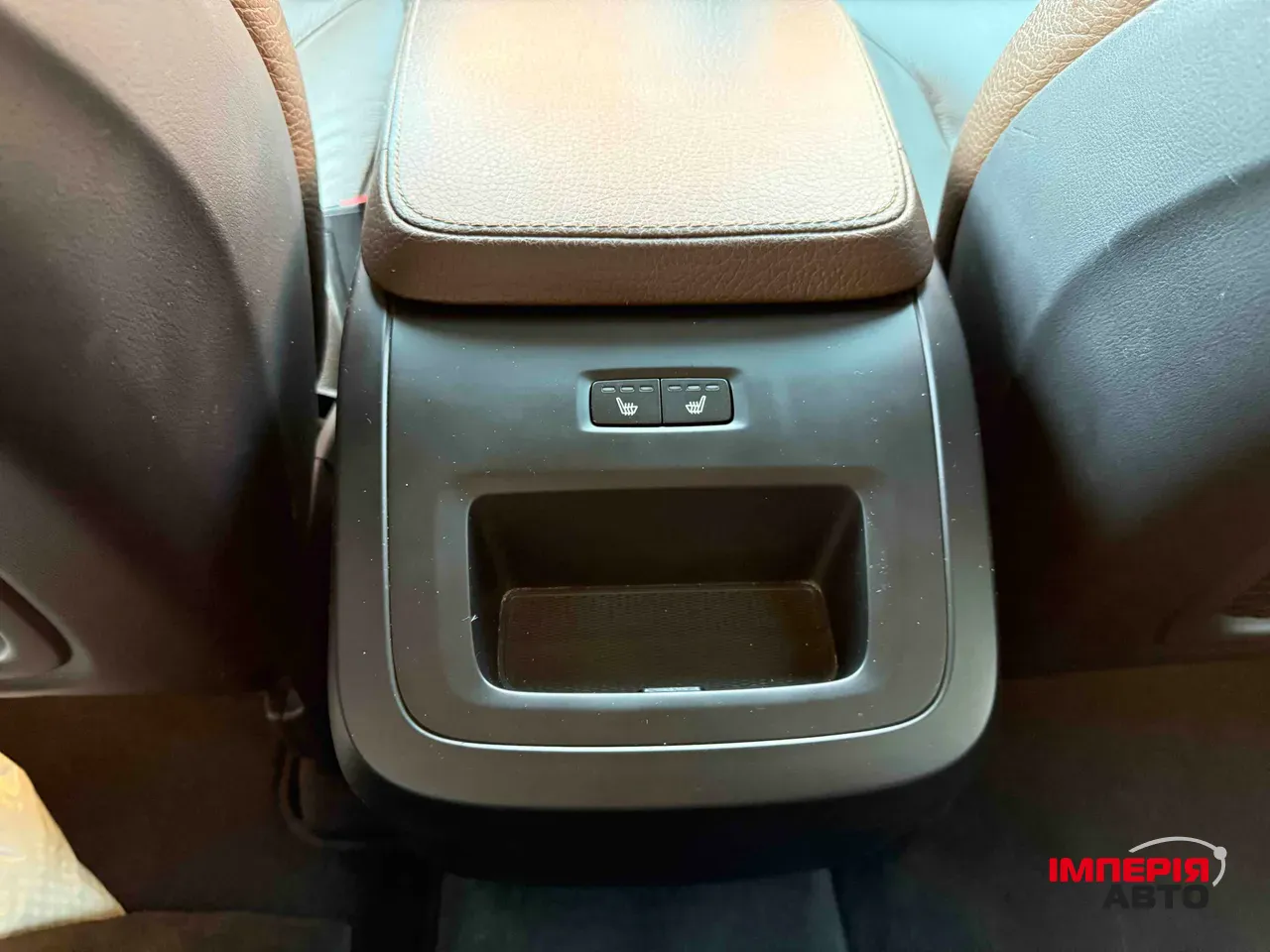 Volvo XC90 - фото 37