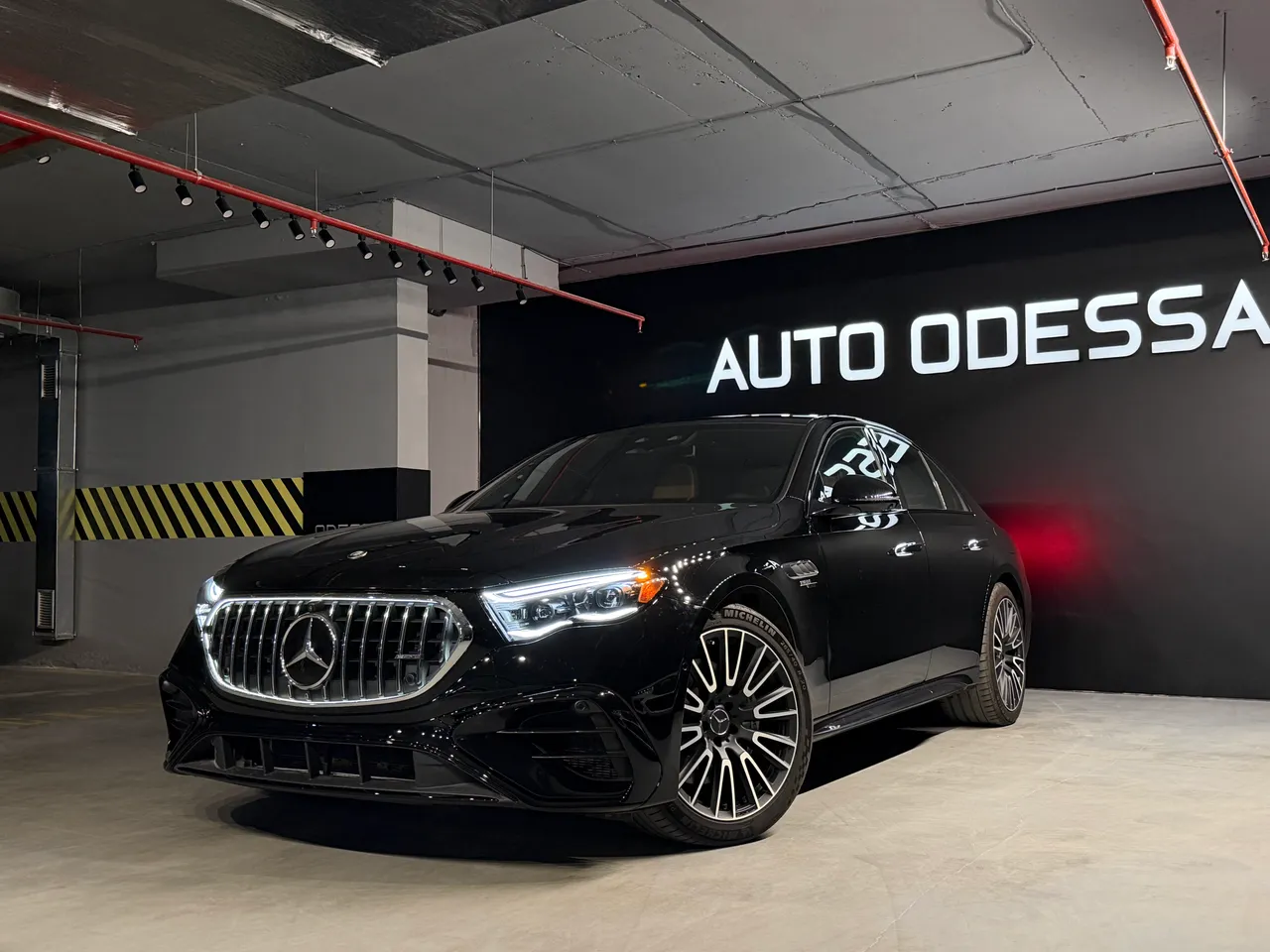 Mercedes-Benz E-Класс AMG - фото 4