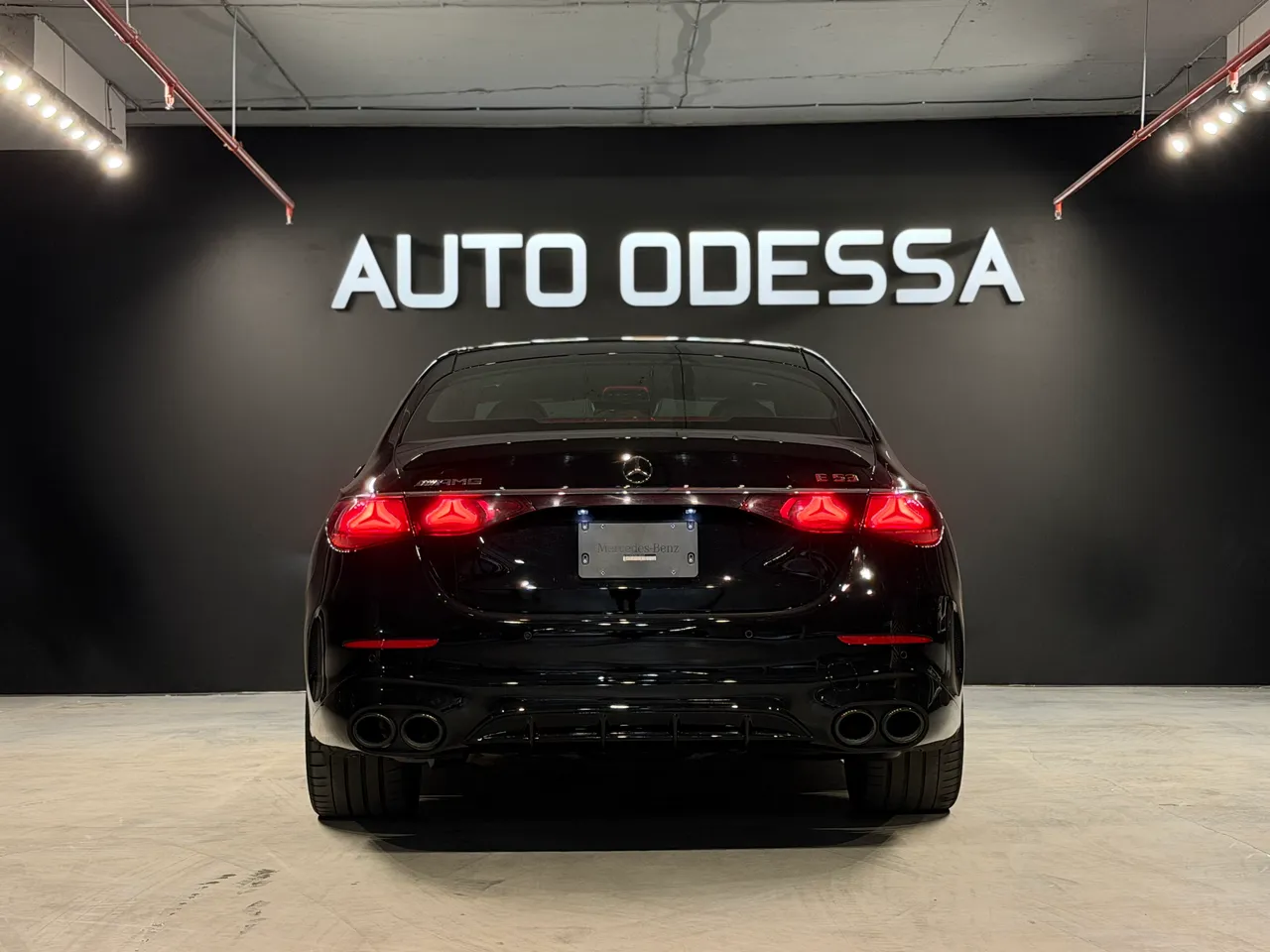 Mercedes-Benz E-Класс AMG - фото 10