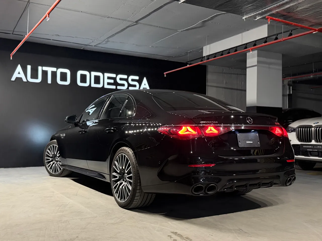 Mercedes-Benz E-Класс AMG - фото 11