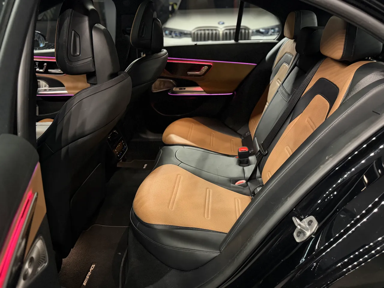 Mercedes-Benz E-Класс AMG - фото 16