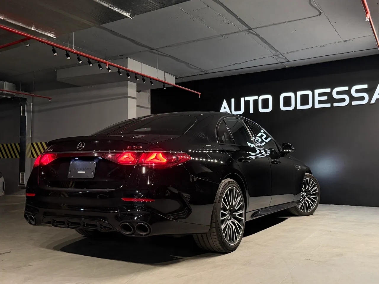 Mercedes-Benz E-Класс AMG - фото 13