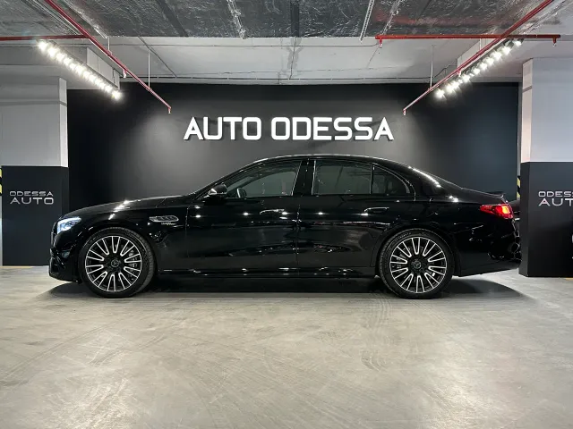 Mercedes-Benz E-Класс AMG - фото 4