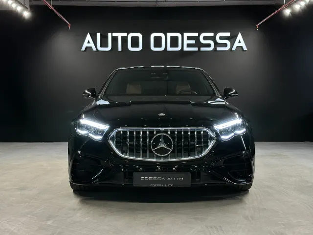 Mercedes-Benz E-Класс AMG - фото 1