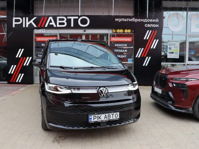 Volkswagen Multivan - фото 1