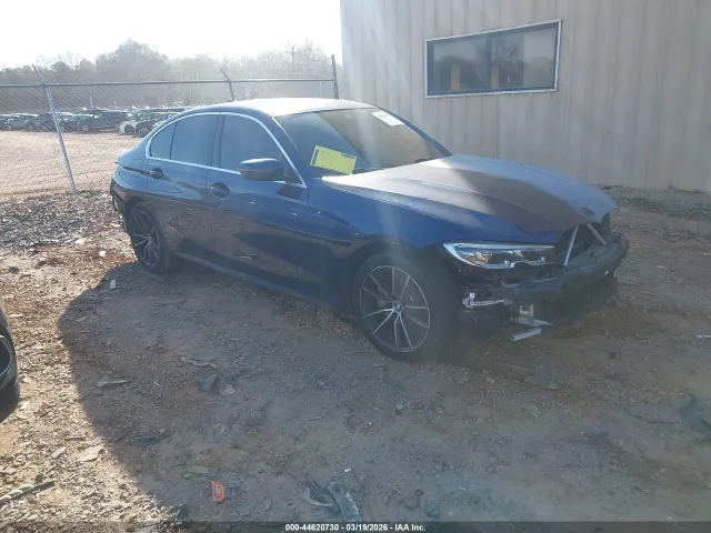 BMW 3 серії - фото 1