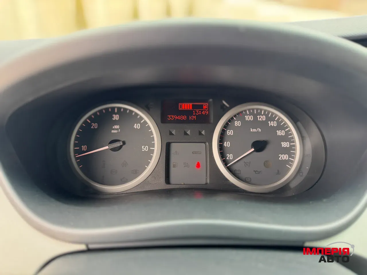 Opel Vivaro - фото 59