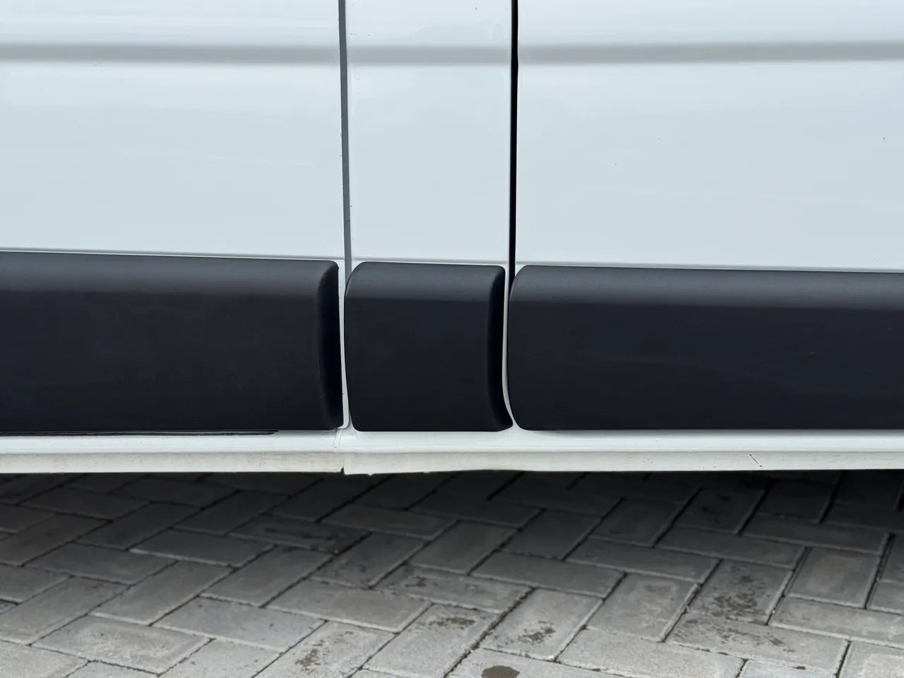 Opel Vivaro - фото 20