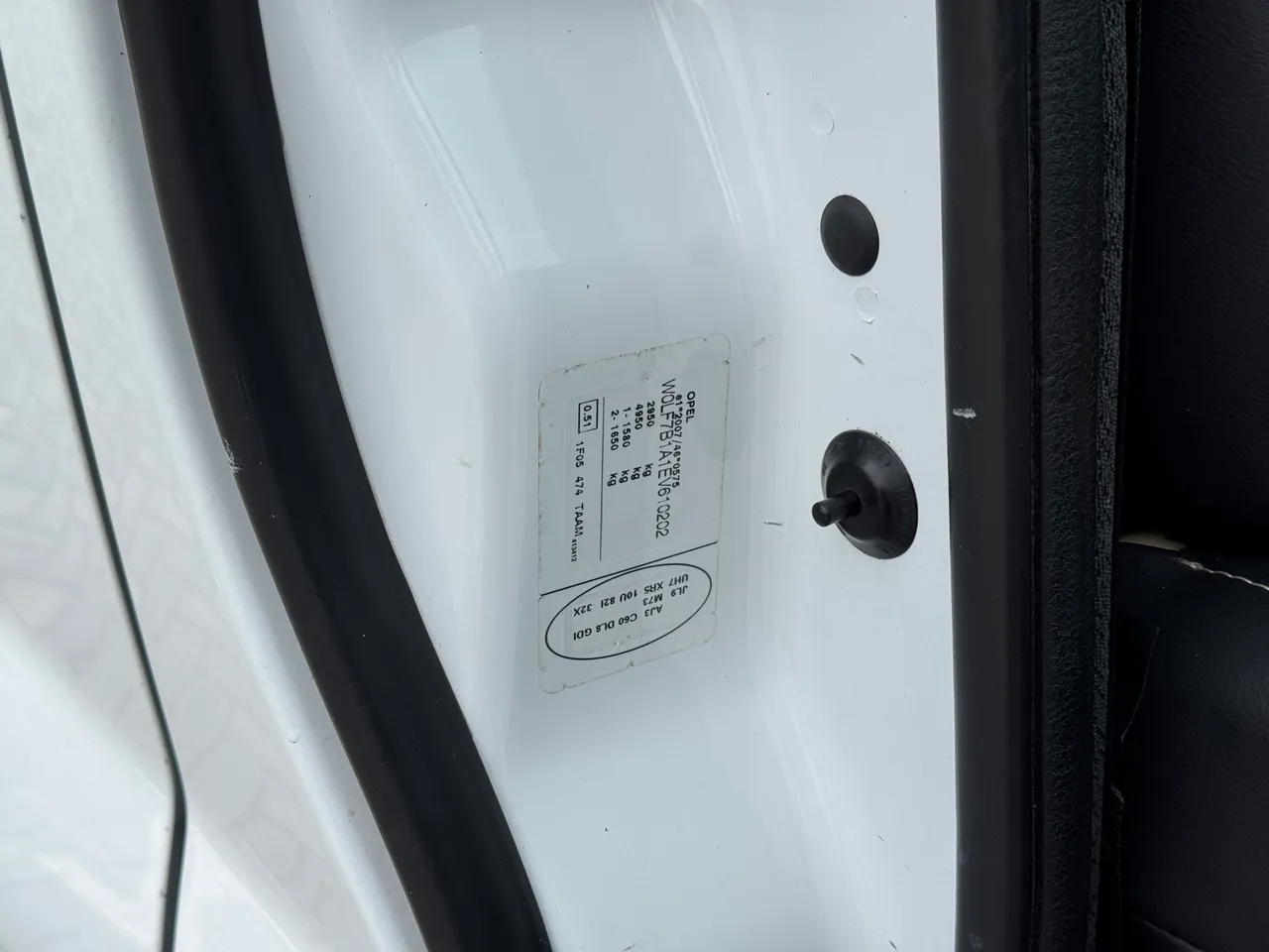 Opel Vivaro - фото 33