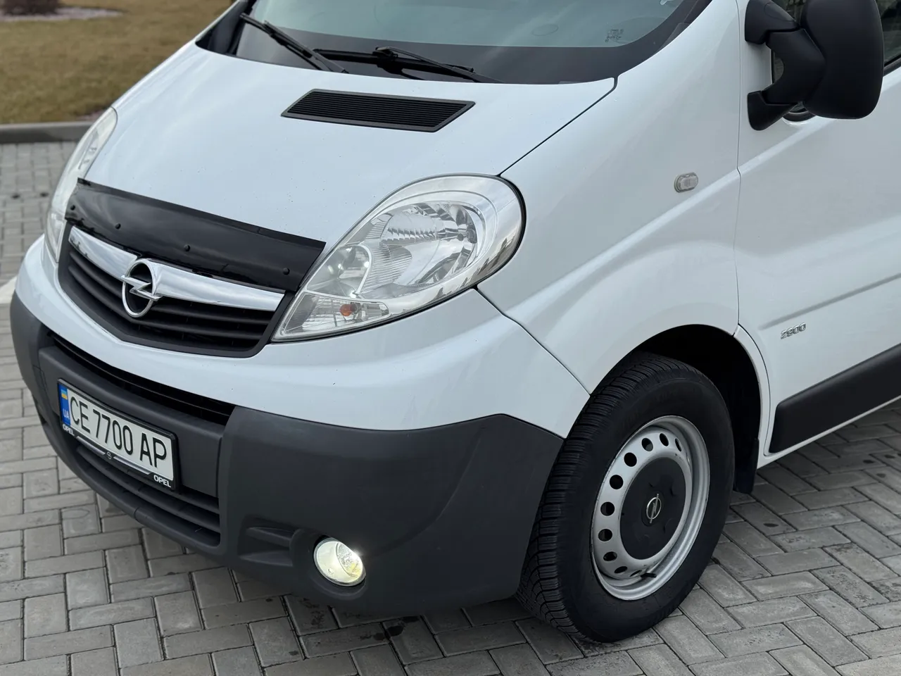 Opel Vivaro - фото 10