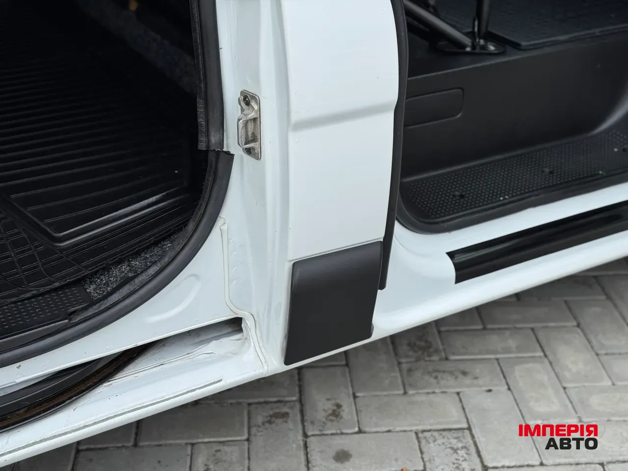 Opel Vivaro - фото 39