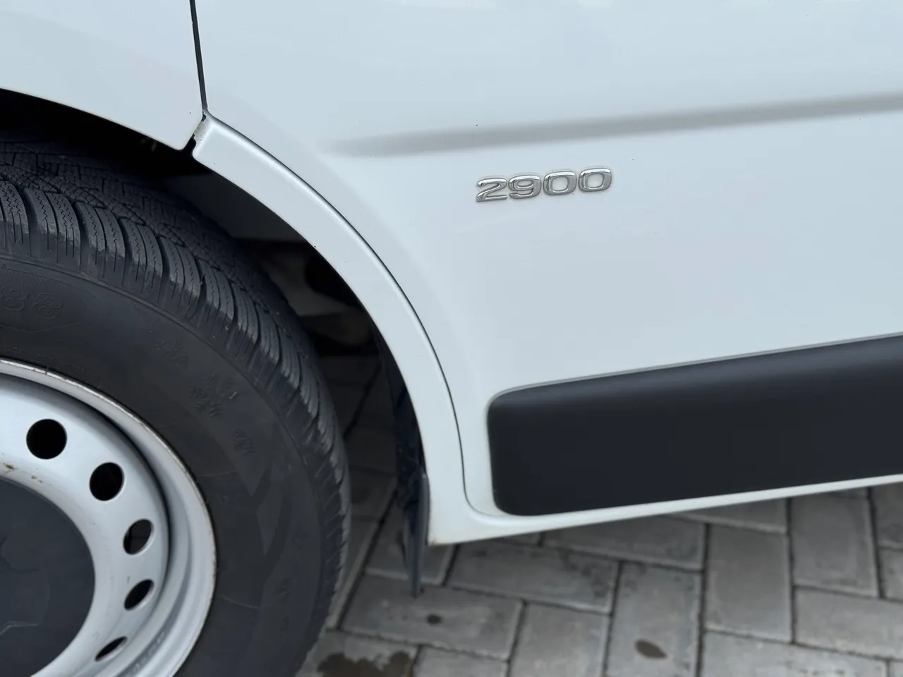 Opel Vivaro - фото 13