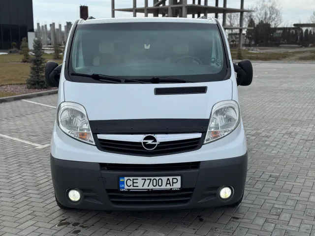 Opel Vivaro - фото 2