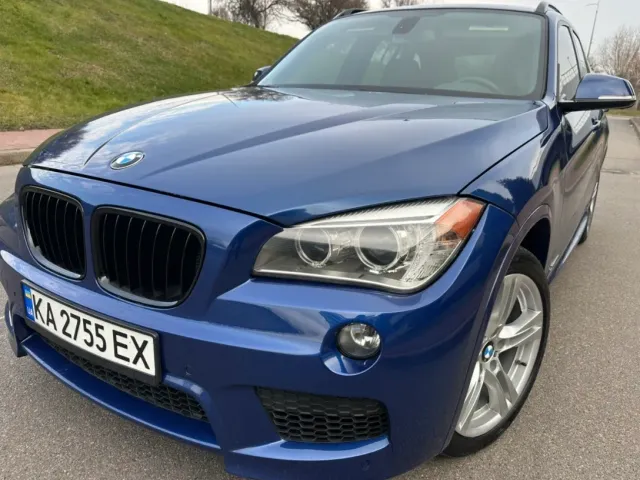 BMW X1 - фото 1