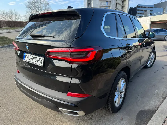 BMW X5 - фото 5