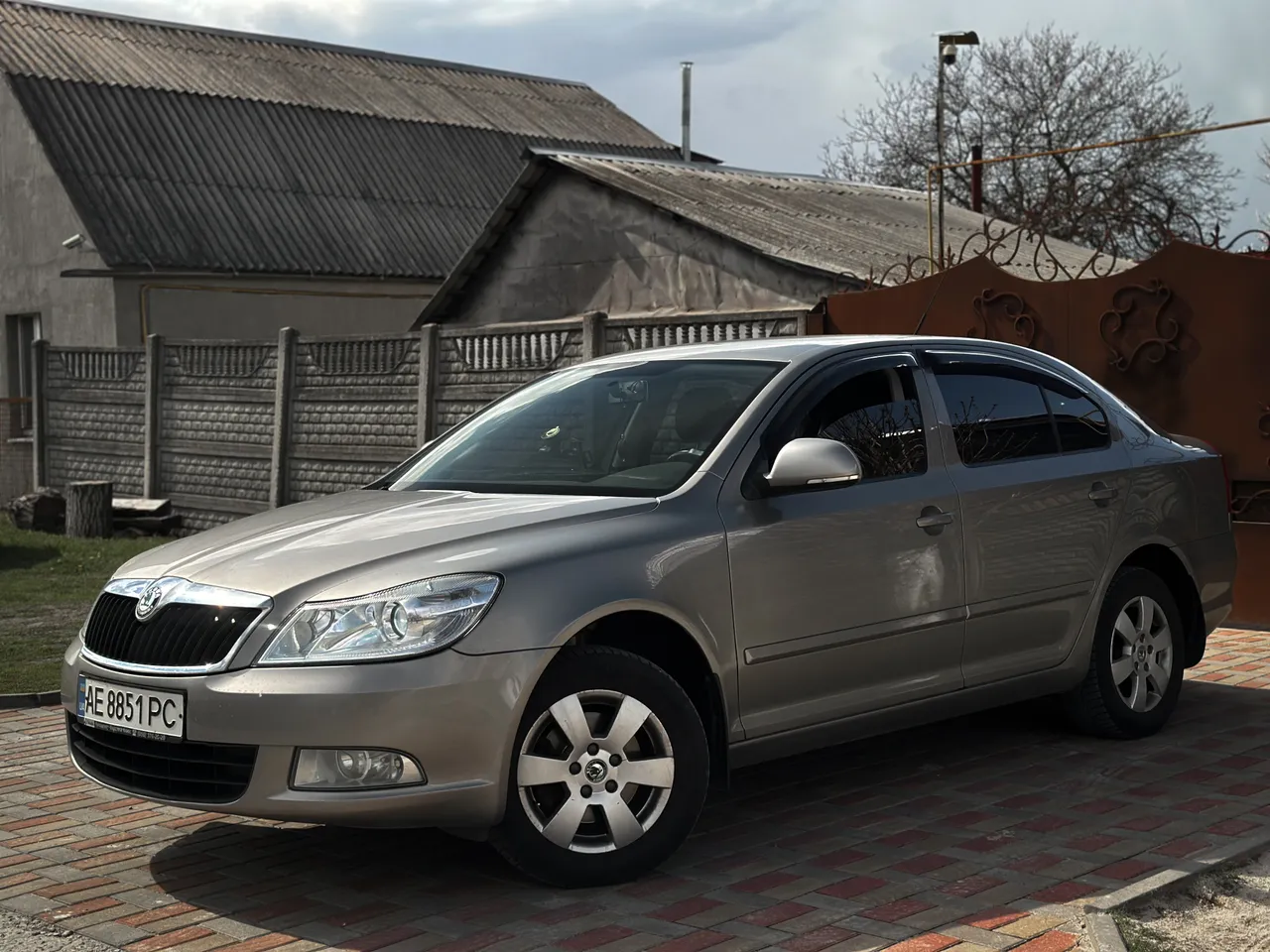 Skoda Octavia - фото 2