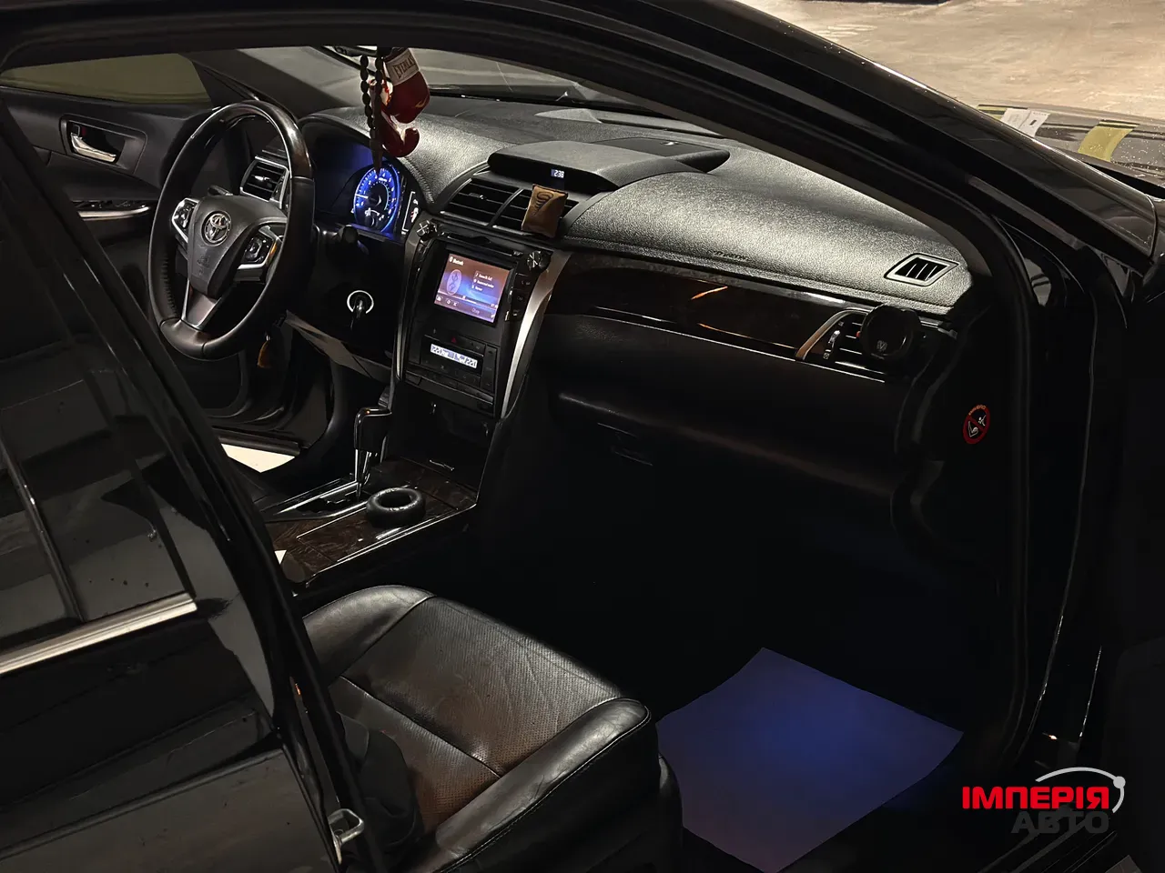 Toyota Camry - фото 10