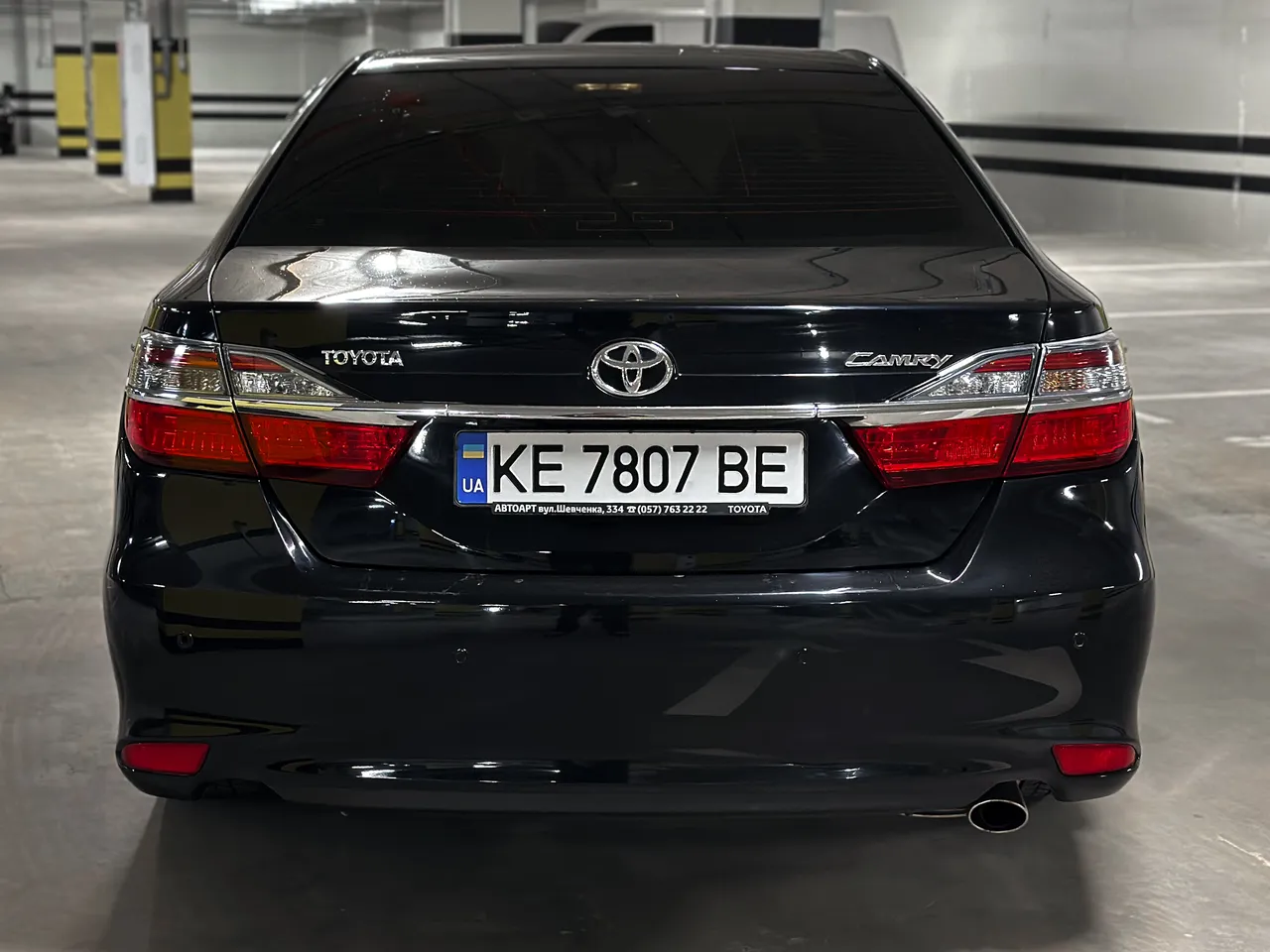 Toyota Camry - фото 6