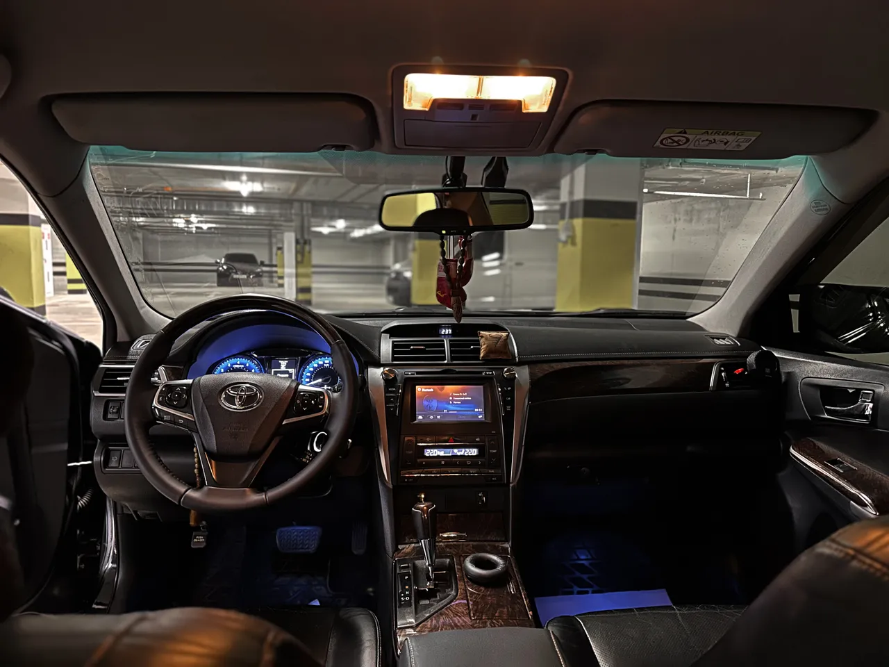 Toyota Camry - фото 9