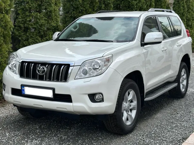 Toyota Land Cruiser Prado - фото 1