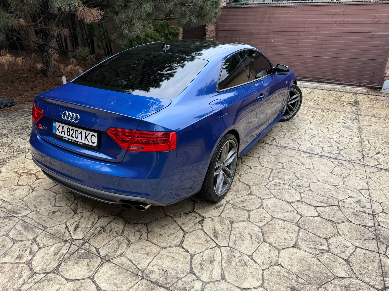 Audi S5 - фото 7