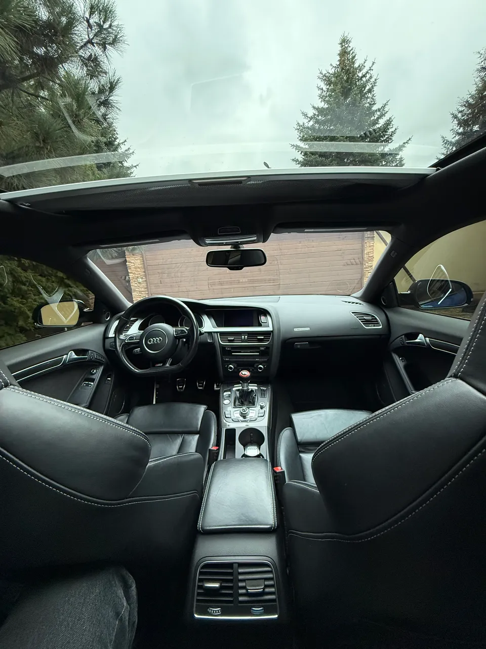 Audi S5 - фото 16