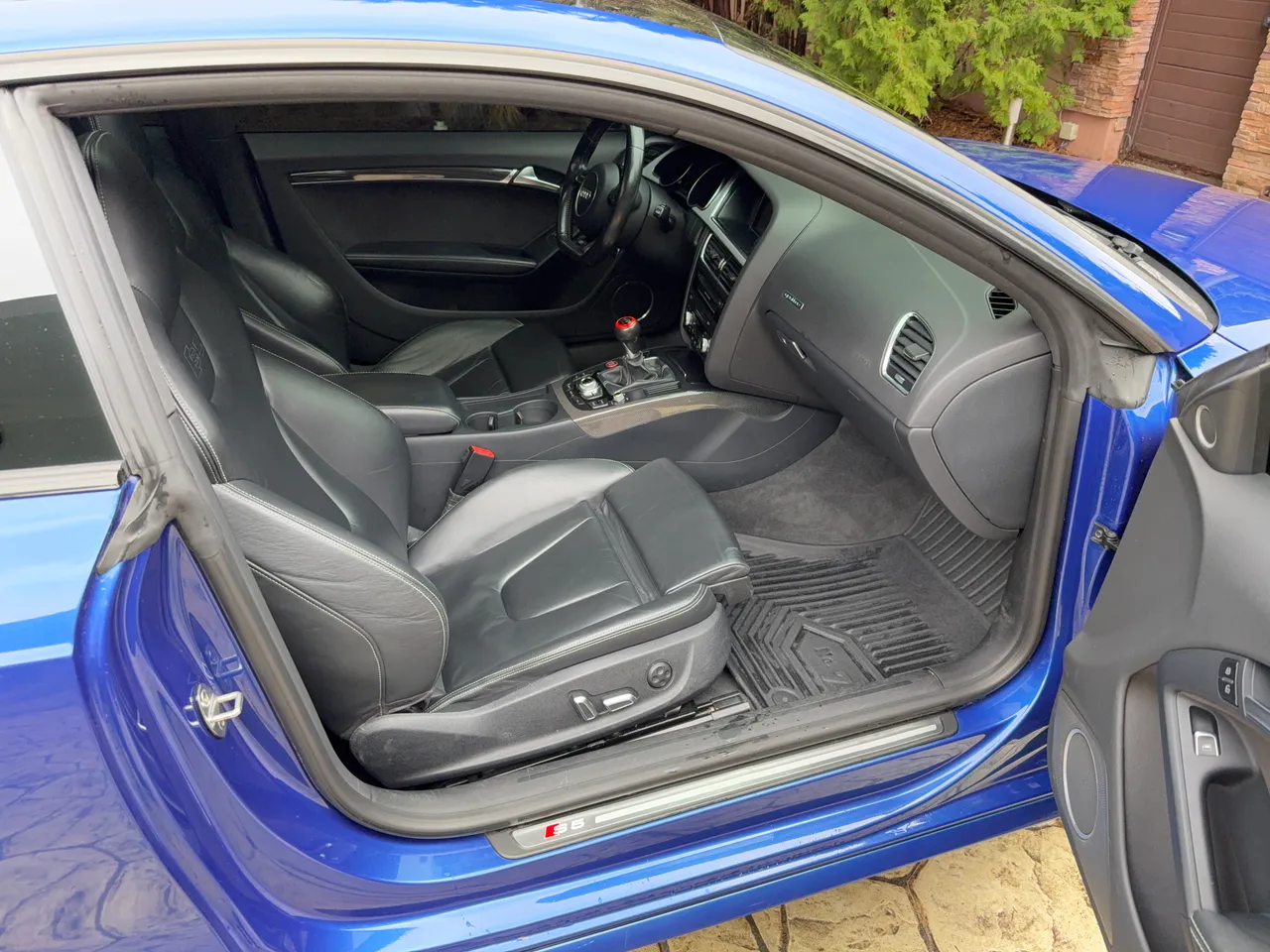 Audi S5 - фото 22