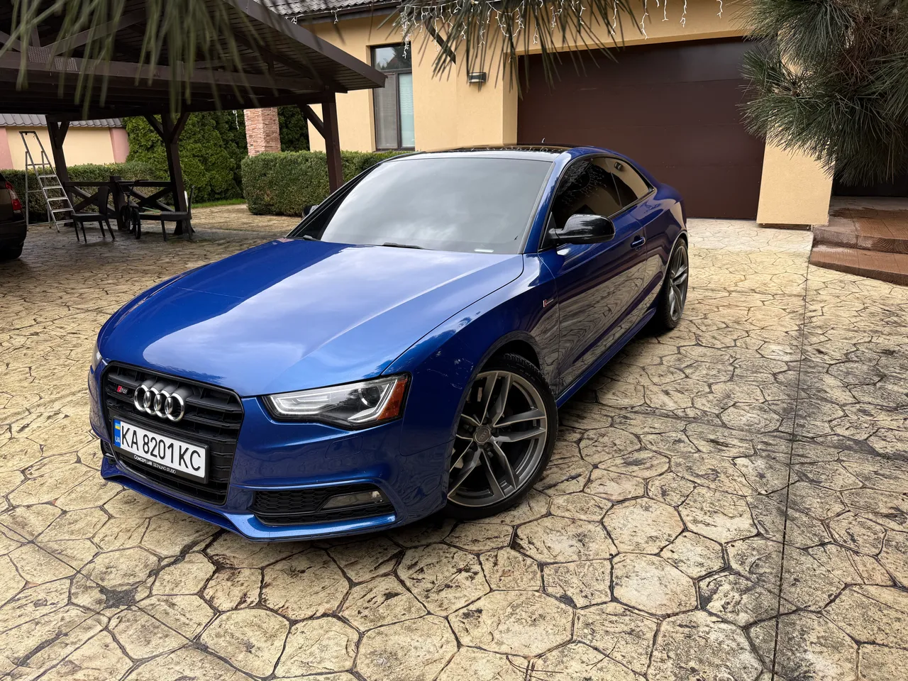 Audi S5 - фото 1