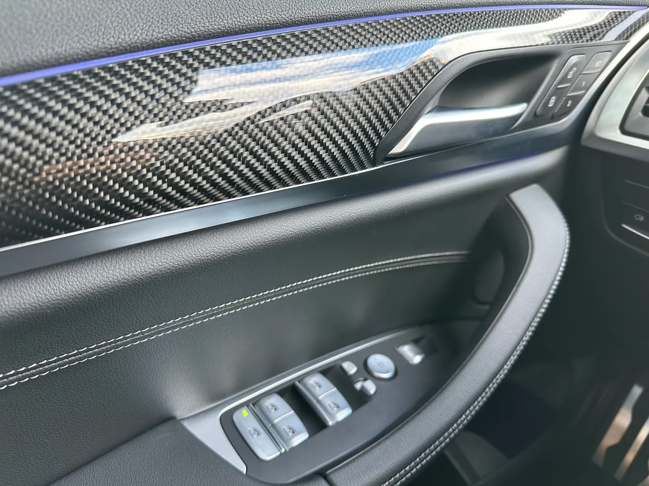 BMW X3 - фото 10