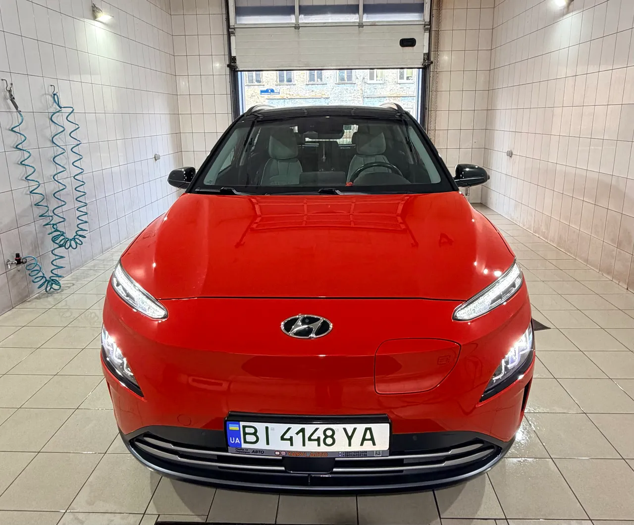 Hyundai Kona - фото 1