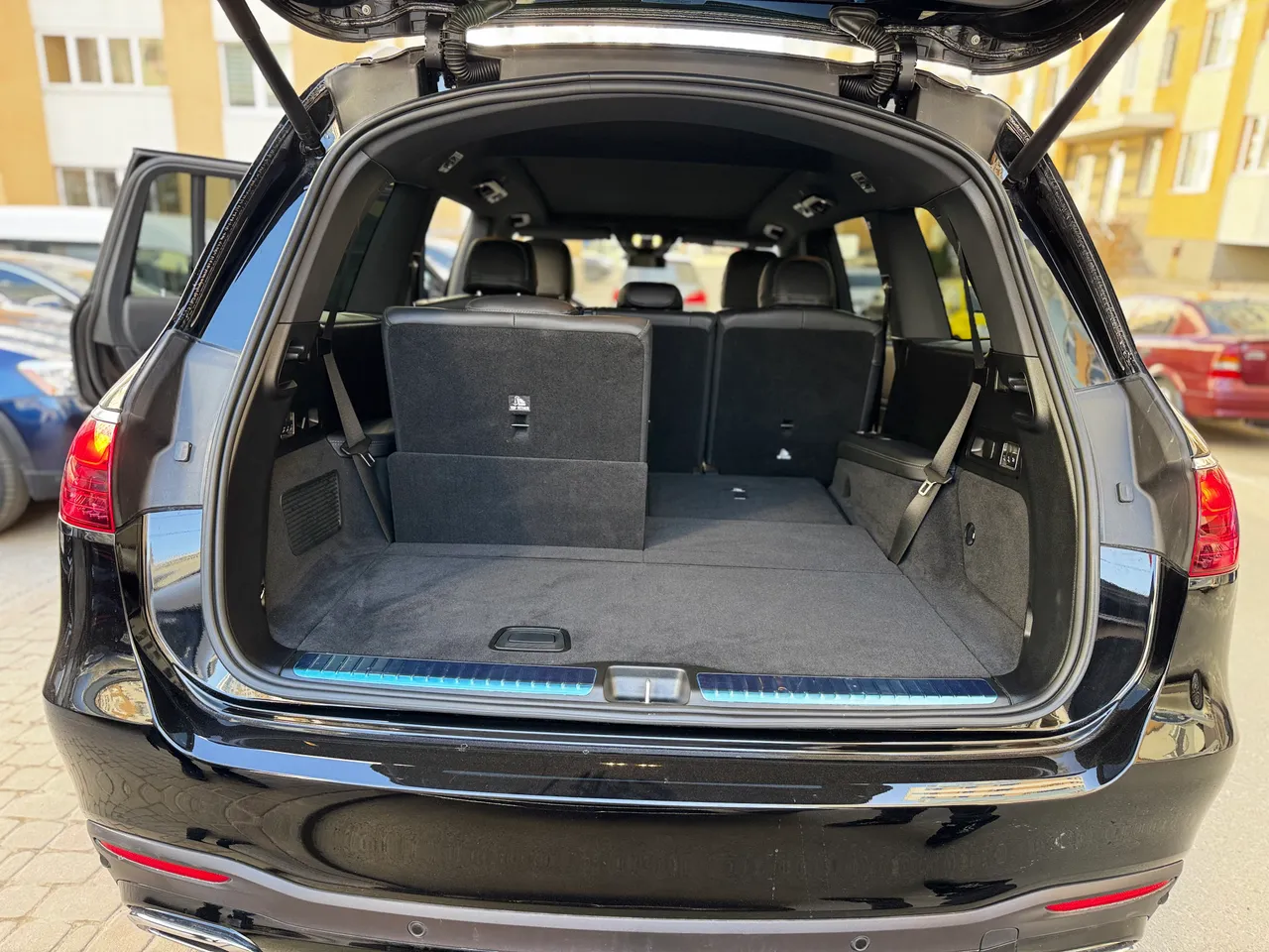 Mercedes-Benz GLS - фото 14