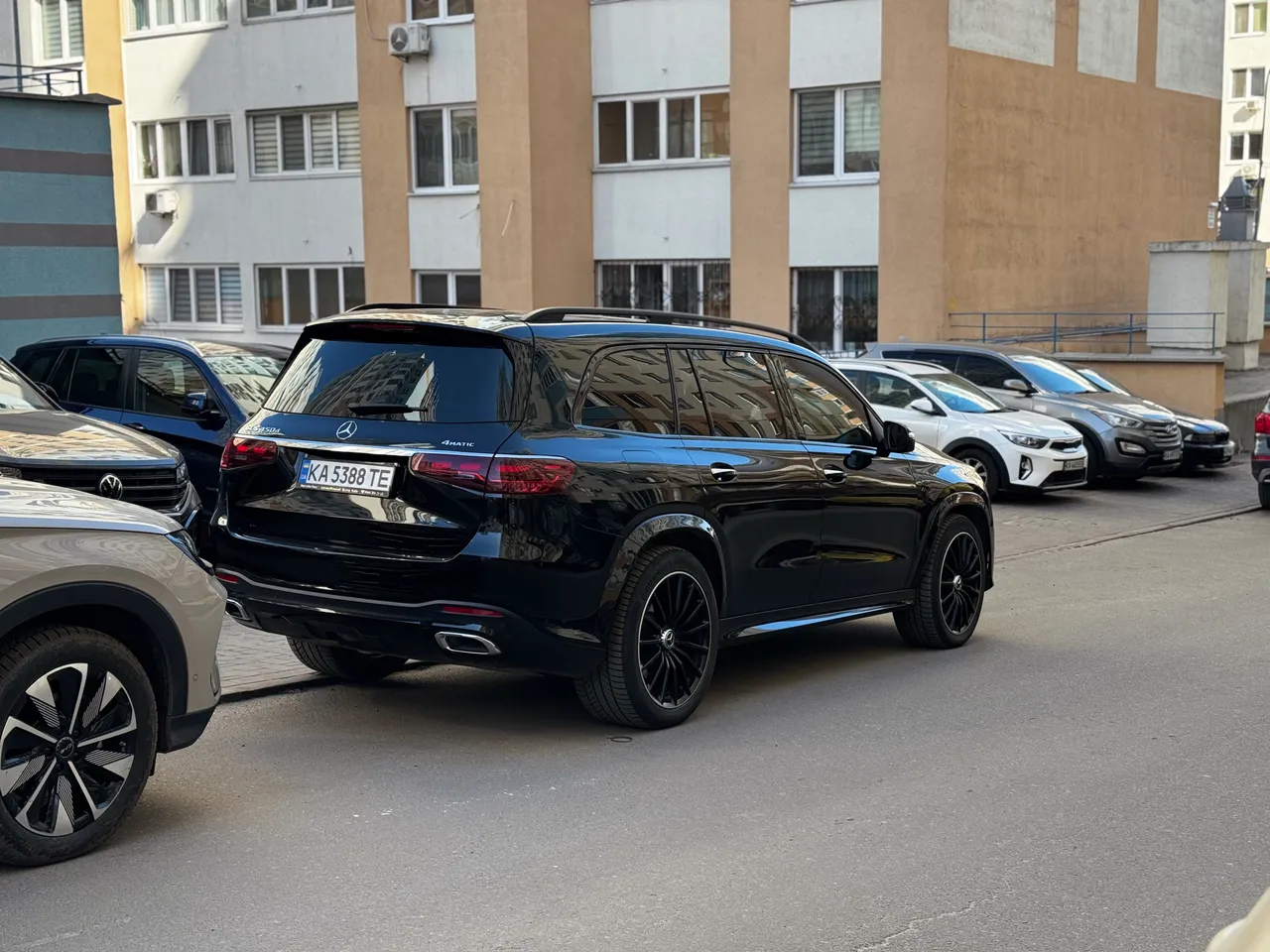 Mercedes-Benz GLS - фото 5