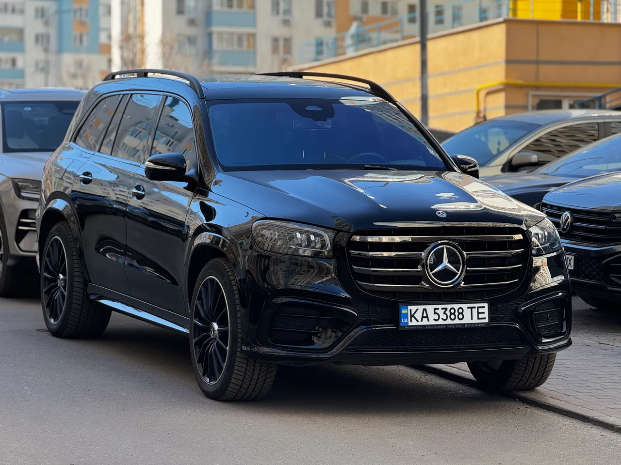 Mercedes-Benz GLS - фото 3