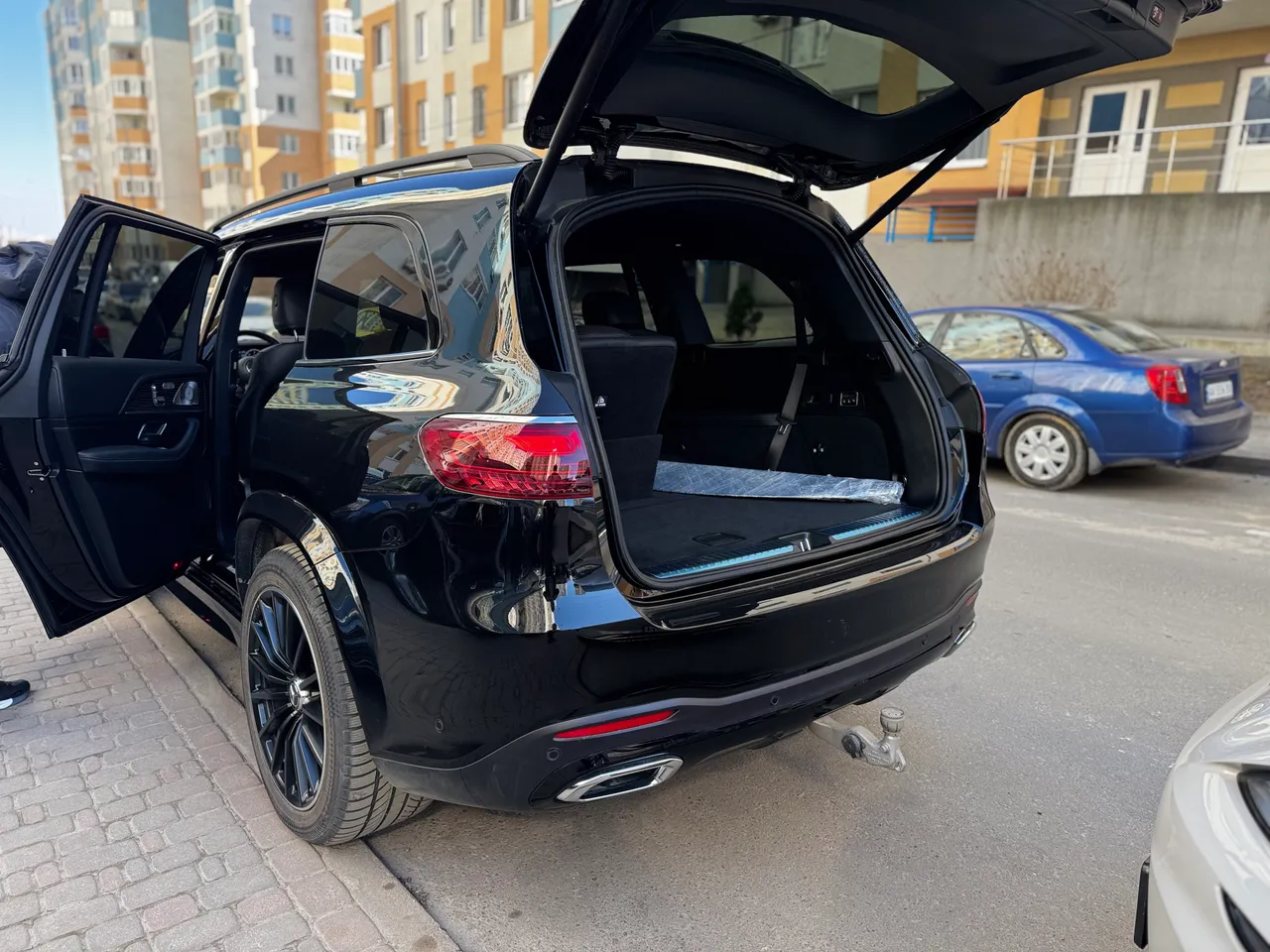 Mercedes-Benz GLS - фото 13