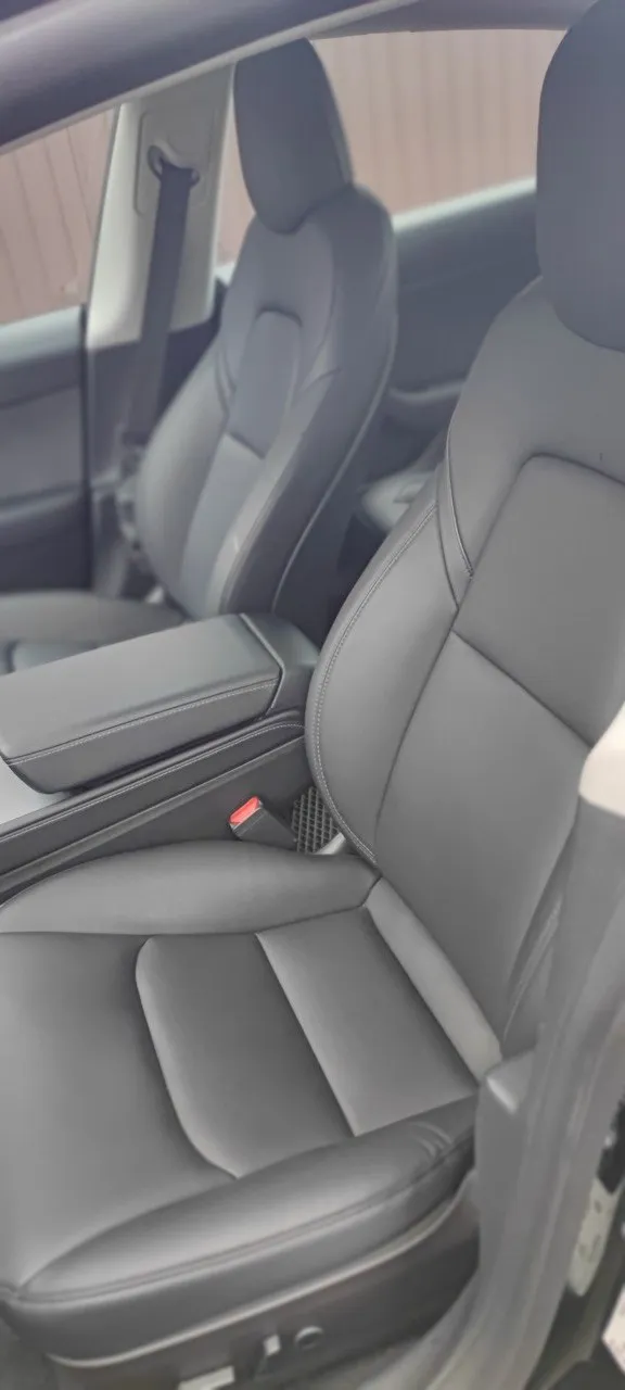 Tesla Model 3 - фото 3