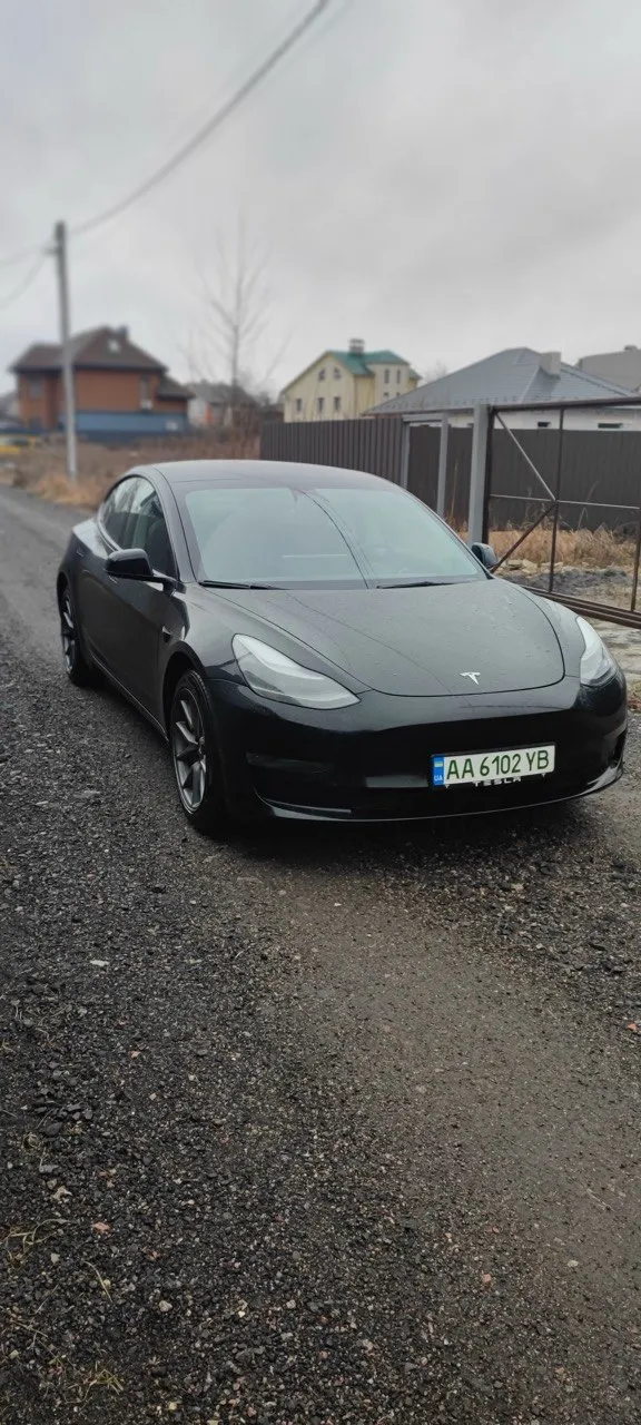 Tesla Model 3 - фото 13