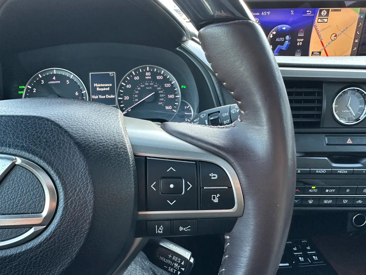 Lexus RX - фото 20