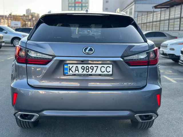 Lexus RX - фото 4