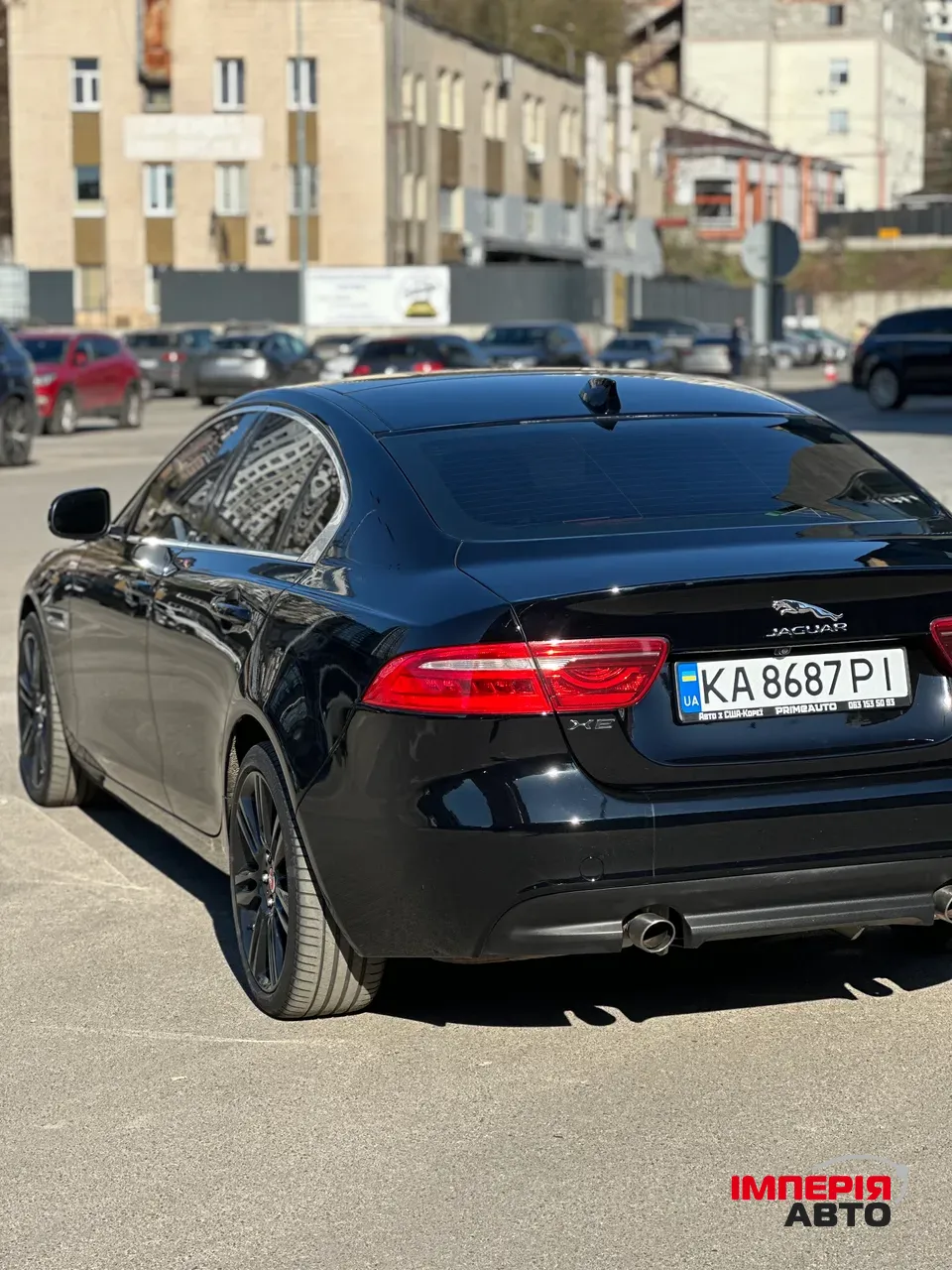 Jaguar XE - фото 6