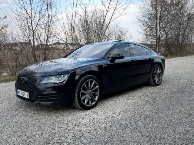 Audi A7 - фото 5