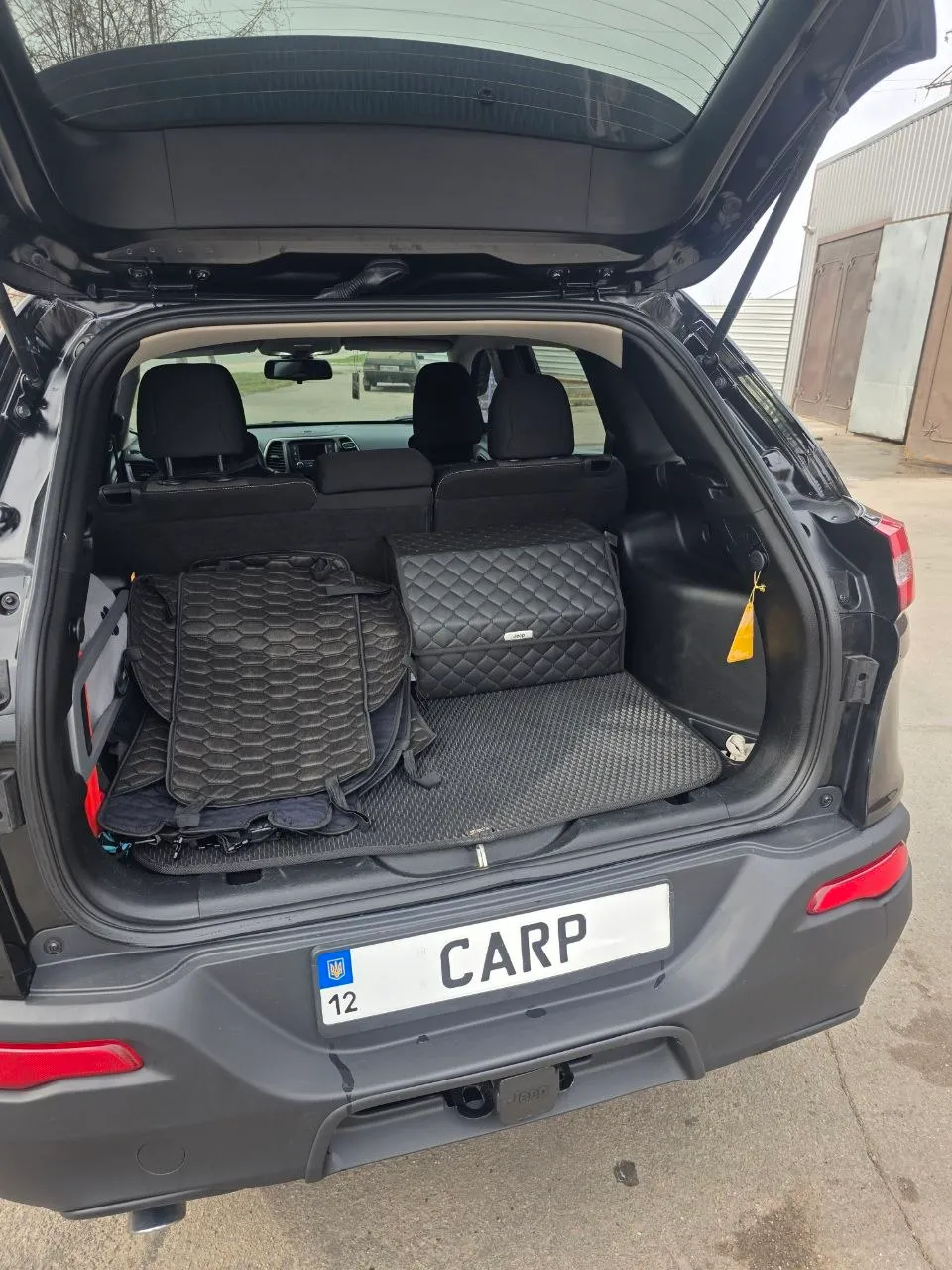 Jeep Cherokee - фото 9