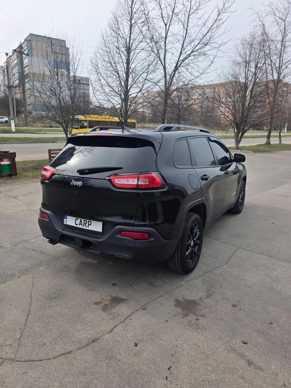 Jeep Cherokee - фото 11