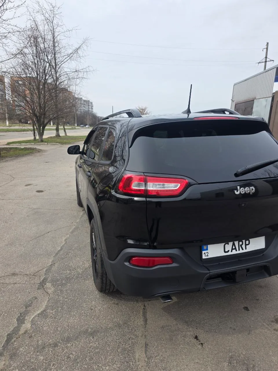 Jeep Cherokee - фото 10