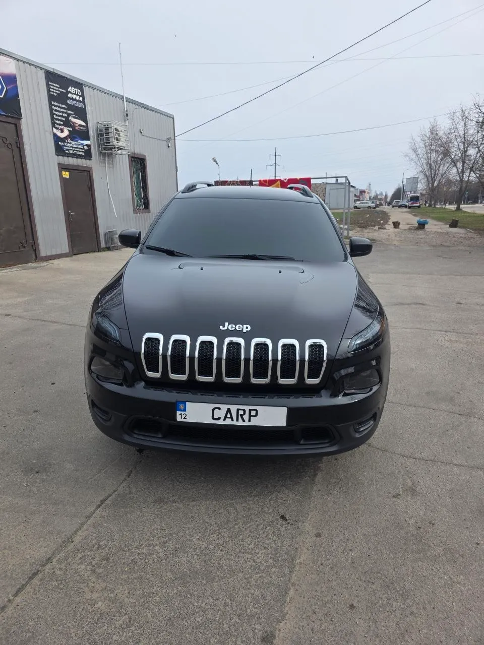 Jeep Cherokee - фото 13