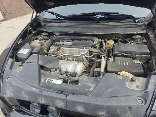 Jeep Cherokee - фото 3