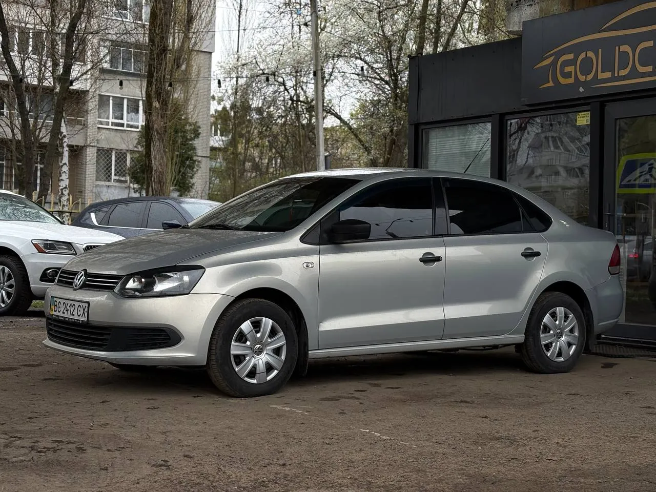 Volkswagen Polo - фото 7