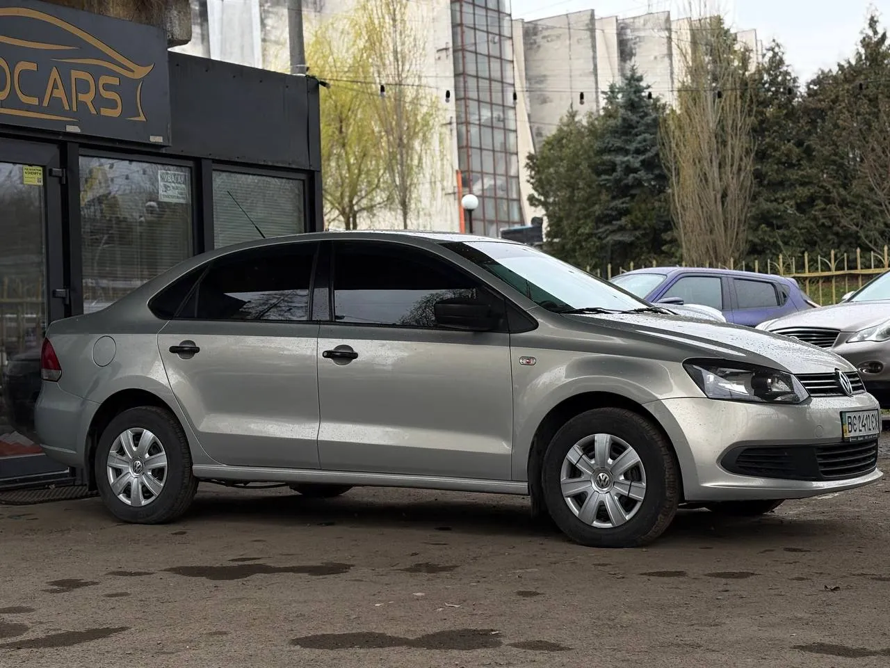 Volkswagen Polo - фото 4