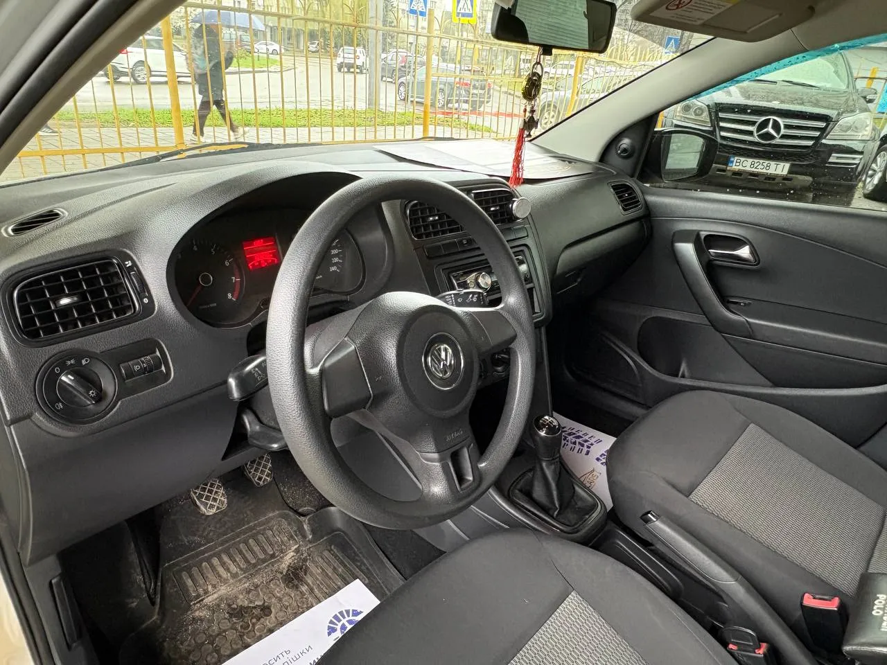 Volkswagen Polo - фото 3